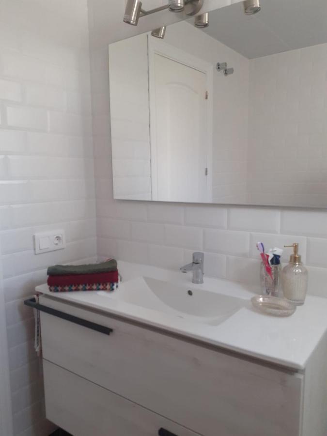Small Oasis - Appartement 6 Personnes Manilva Εξωτερικό φωτογραφία
