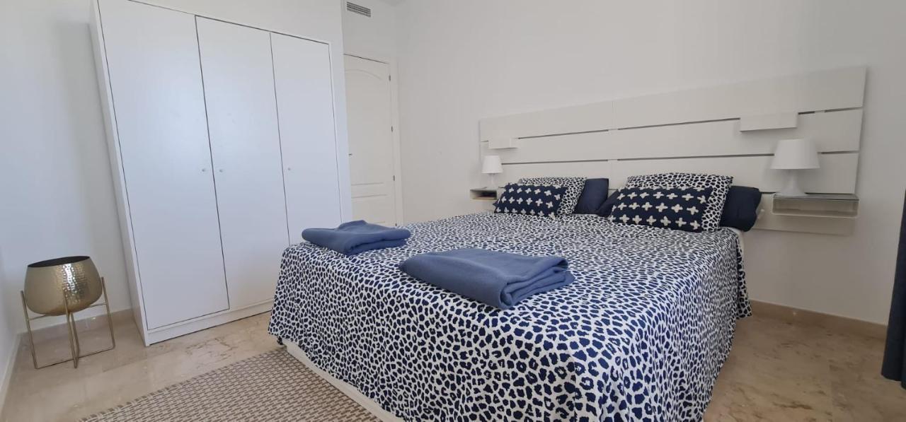 Small Oasis - Appartement 6 Personnes Manilva Εξωτερικό φωτογραφία