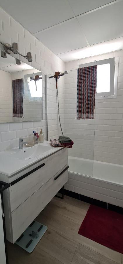 Small Oasis - Appartement 6 Personnes Manilva Εξωτερικό φωτογραφία