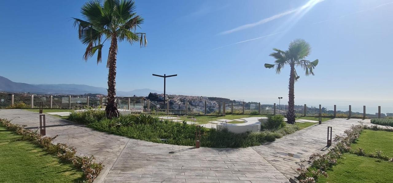 Small Oasis - Appartement 6 Personnes Manilva Εξωτερικό φωτογραφία